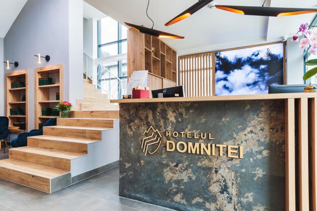 多尼特酒店 Călimăneşti 外观 照片